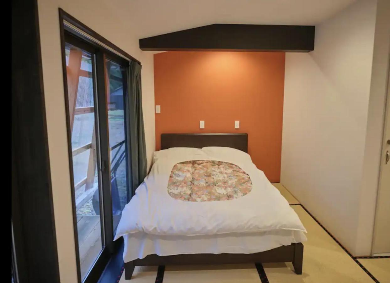 Way Shirakawago - Private, Free Parking And Newly Opened 2022 Way Shirakawago Apartment Bagian luar foto