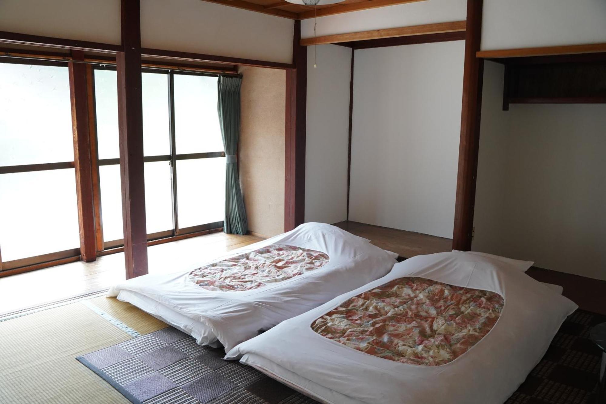 Way Shirakawago - Private, Free Parking And Newly Opened 2022 Way Shirakawago Apartment Bagian luar foto